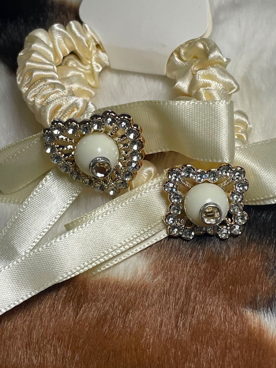 Luxury Rhinestone Heart & Circle Satin Bow Scrunchies (Pair) - Thumbnail 3